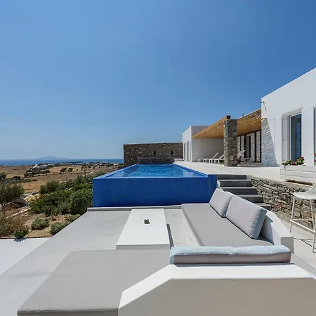 Willa Di Lusso Villa, A Cycladic Seaview Sanctuary, By Thinkvilla