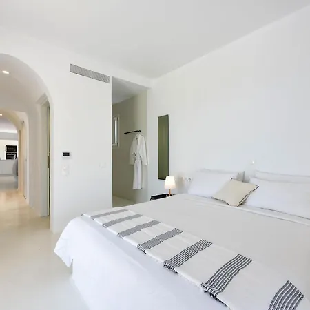 Di Lusso Villa, A Cycladic Seaview Sanctuary, By Thinkvilla Villa Chrisi Akti (Paros)
